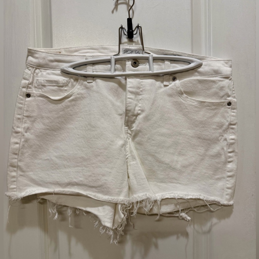 sofia by sofia vergara White Denim Jean Shorts size 12